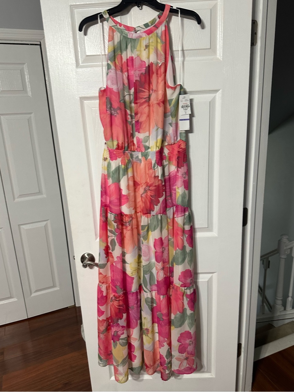 NWT R&K Woman Floral Tiered Maxi Dress